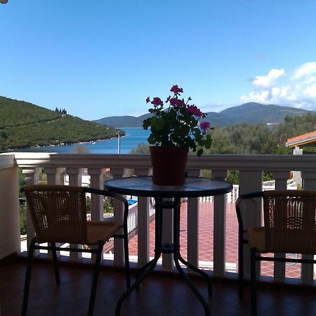 Apartments Vila Lazarevic Tivat Buitenkant foto