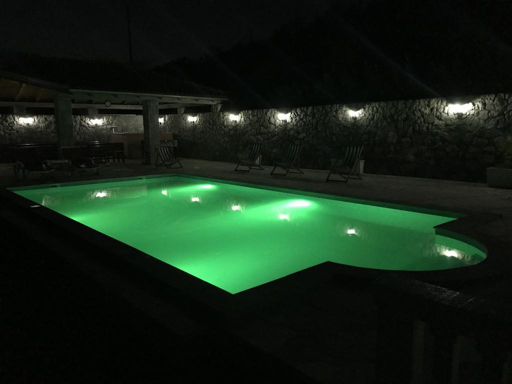 Apartments Vila Lazarevic Tivat Buitenkant foto